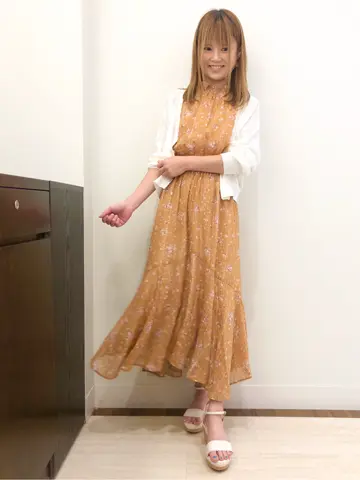 Feroux スタッフ コーディネート画像