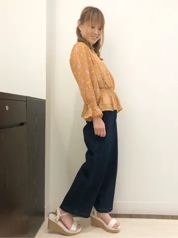 Feroux スタッフ コーディネート画像