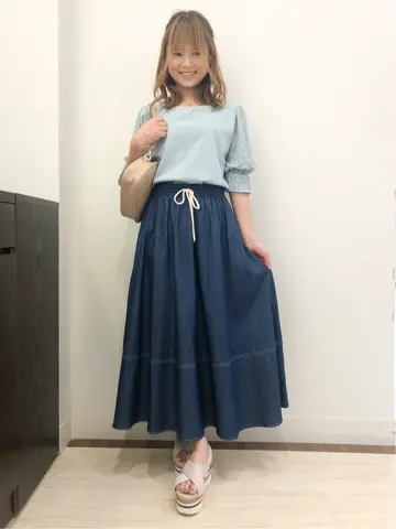 Feroux スタッフ コーディネート画像