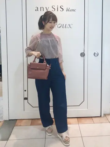 Feroux スタッフ コーディネート画像