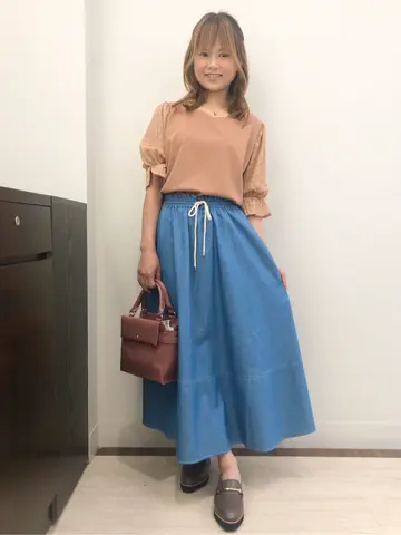 Feroux スタッフ コーディネート画像