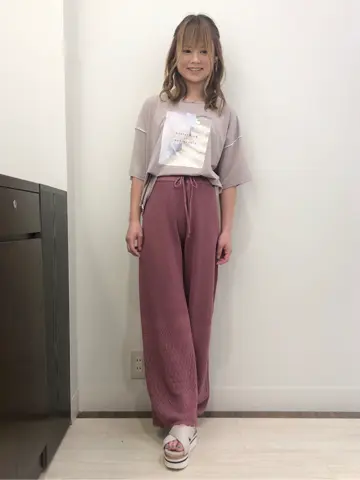 Feroux スタッフ コーディネート画像