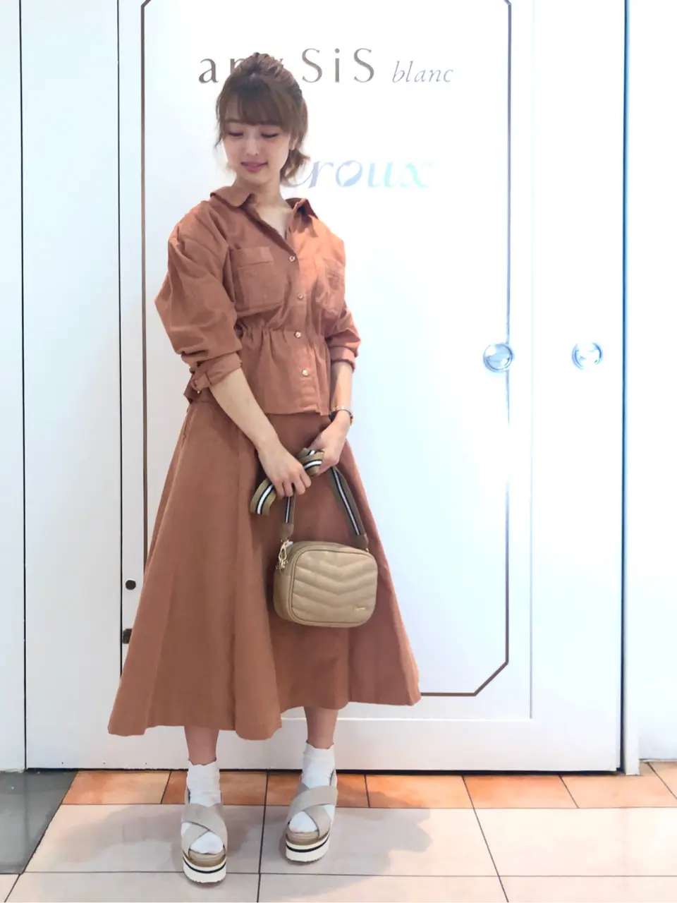 Feroux スタッフ コーディネート画像