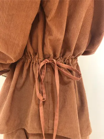 Feroux スタッフ コーディネート画像