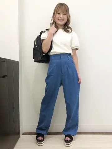 Feroux スタッフ コーディネート画像