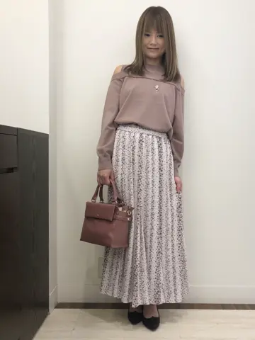 Feroux スタッフ コーディネート画像