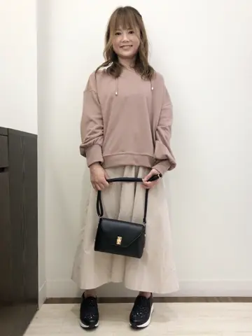 Feroux スタッフ コーディネート画像