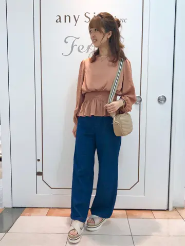 Feroux スタッフ コーディネート画像