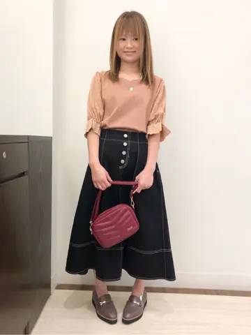 Feroux スタッフ コーディネート画像