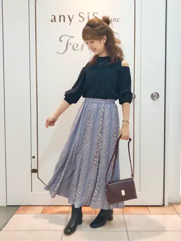 Feroux スタッフ コーディネート画像