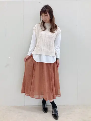 Feroux スタッフ コーディネート画像