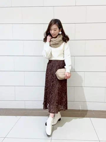 Feroux スタッフ コーディネート画像