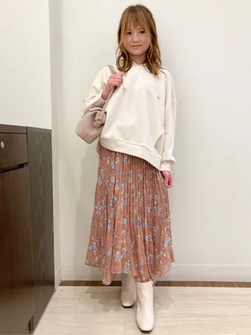 Feroux スタッフ コーディネート画像