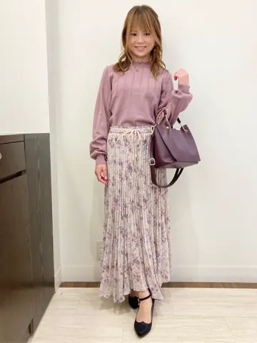 Feroux スタッフ コーディネート画像