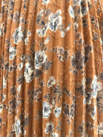 Feroux スタッフ コーディネート画像