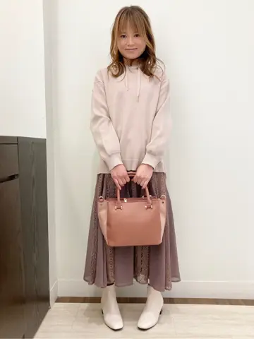 Feroux スタッフ コーディネート画像