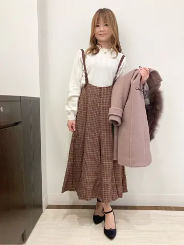 Feroux スタッフ コーディネート画像