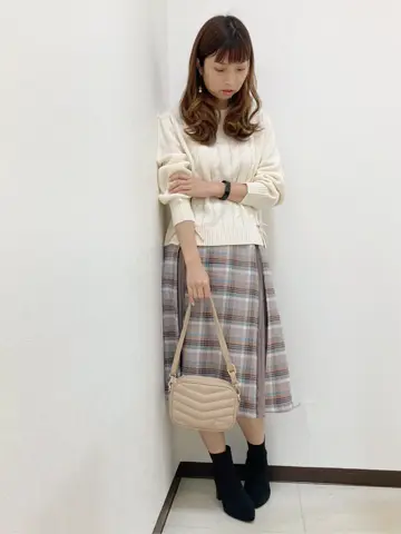 Feroux スタッフ コーディネート画像