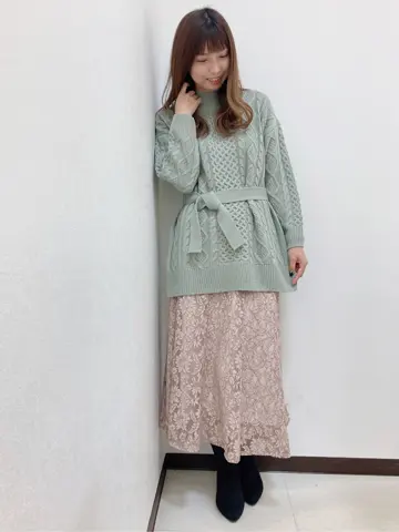 Feroux スタッフ コーディネート画像