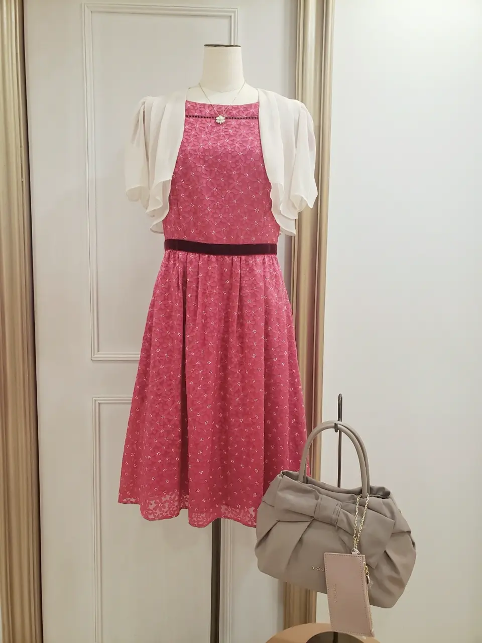  スタッフＳ コーディネート画像