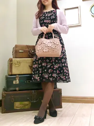 TOCCA スタッフT コーディネート画像