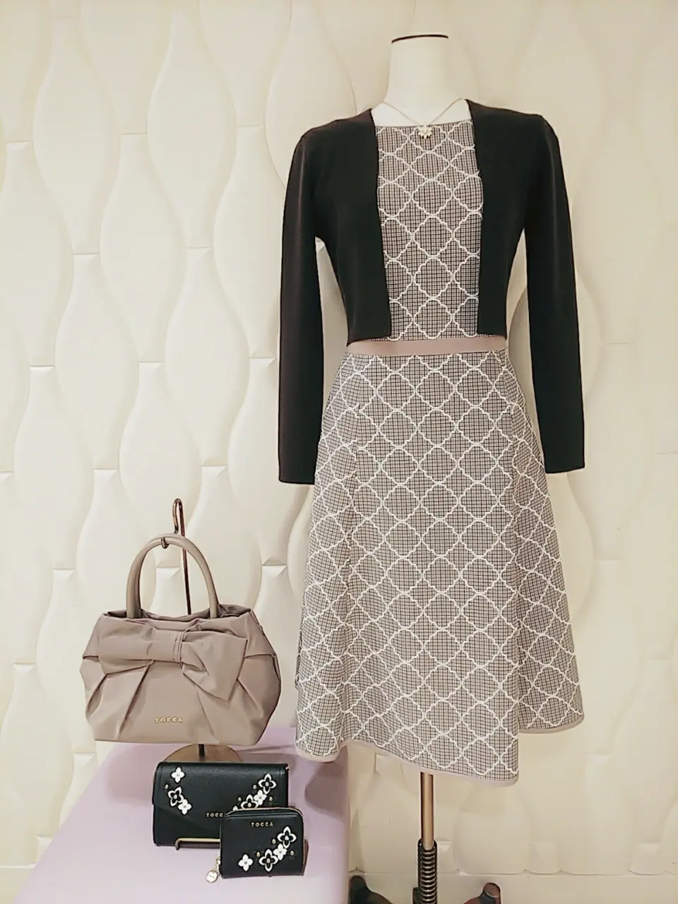  スタッフf コーディネート画像