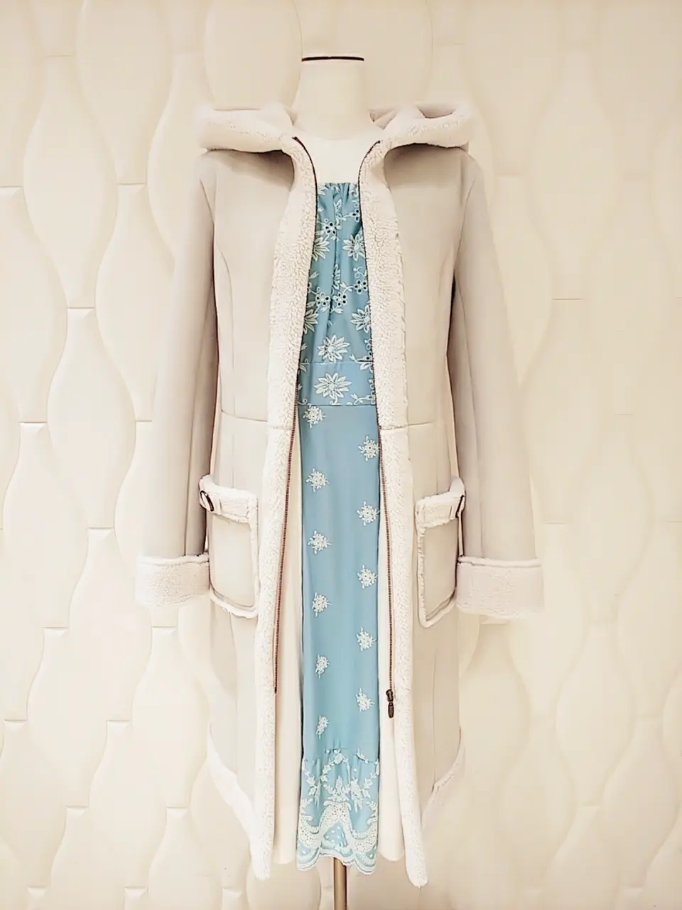  スタッフf コーディネート画像