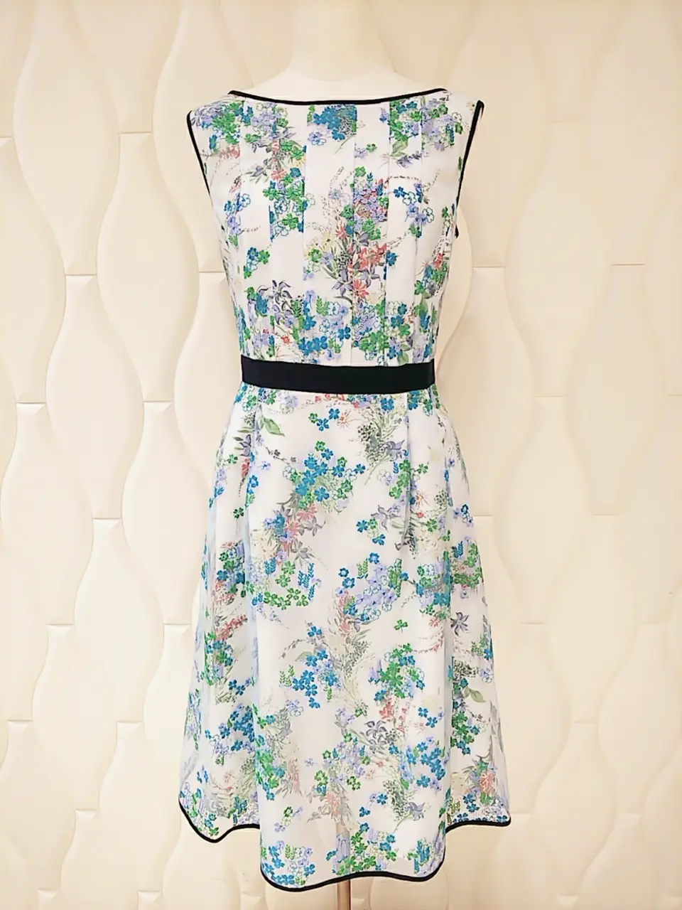 TOCCA スタッフf コーディネート画像