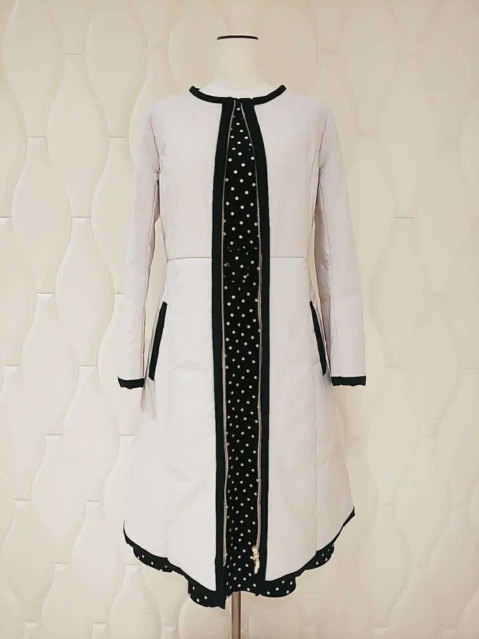  スタッフf コーディネート画像