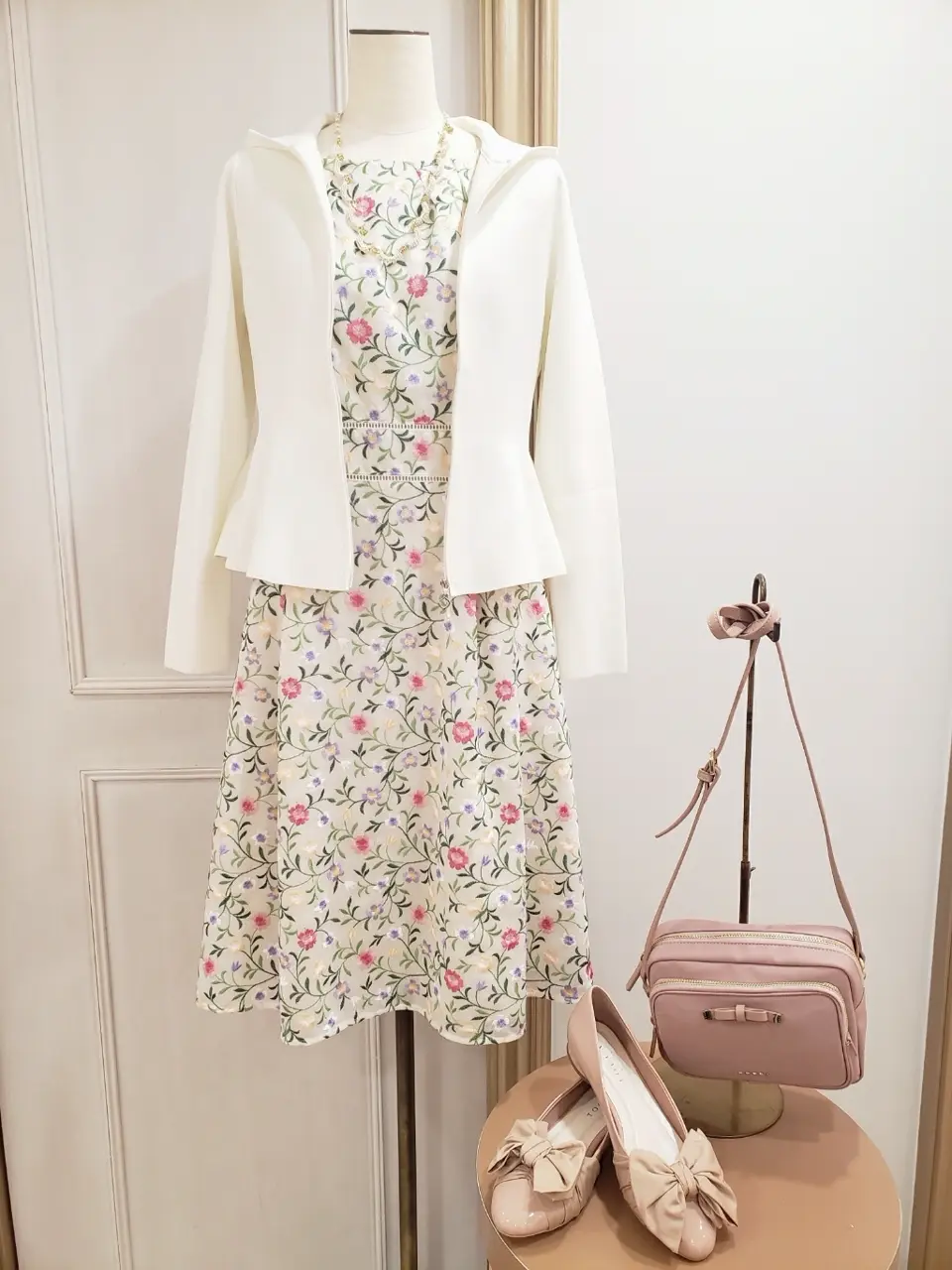  スタッフＳ コーディネート画像