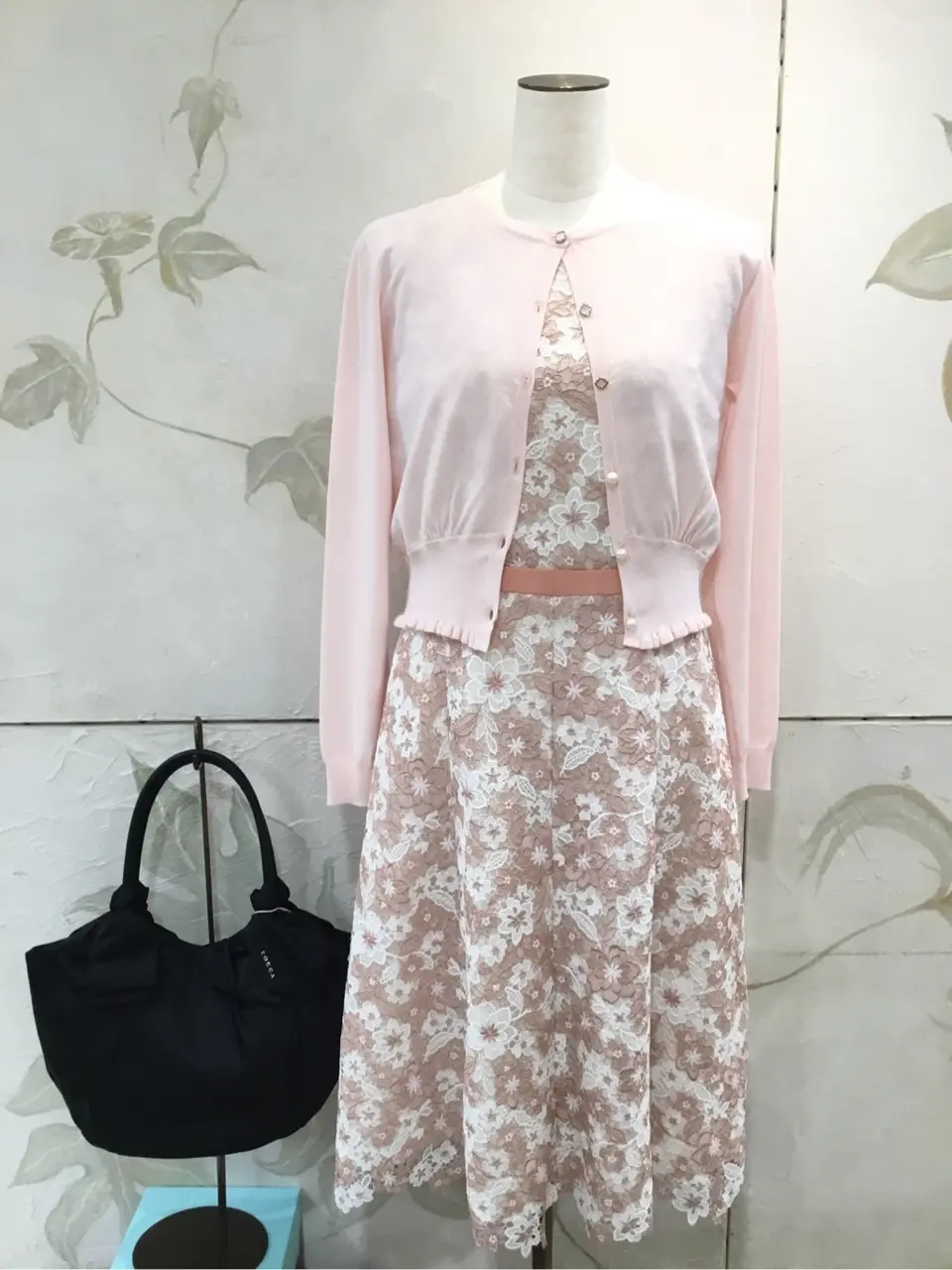  スタッフB コーディネート画像