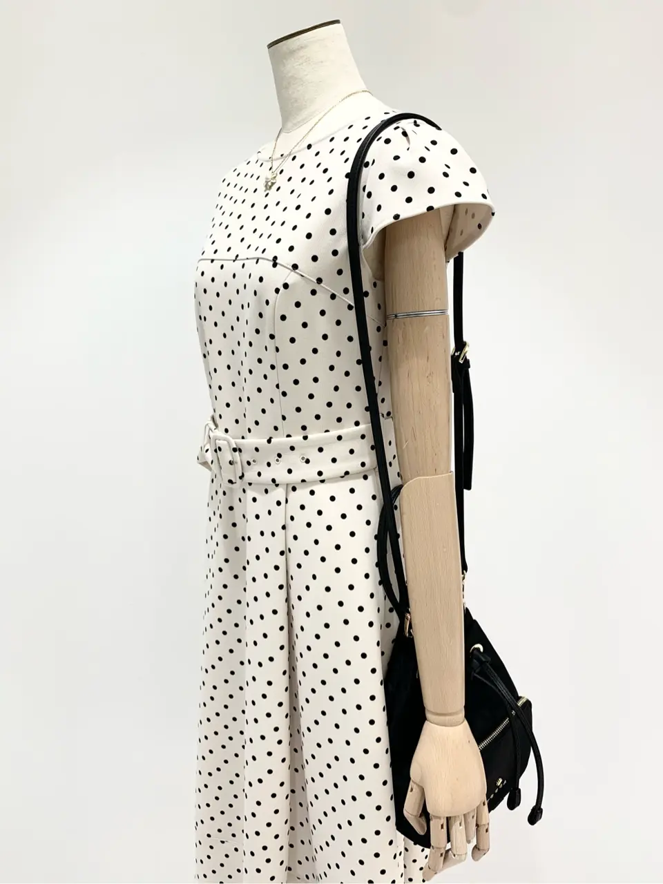 TOCCA 𝓕 コーディネート画像