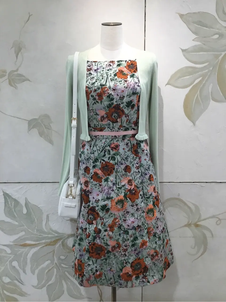  スタッフB コーディネート画像