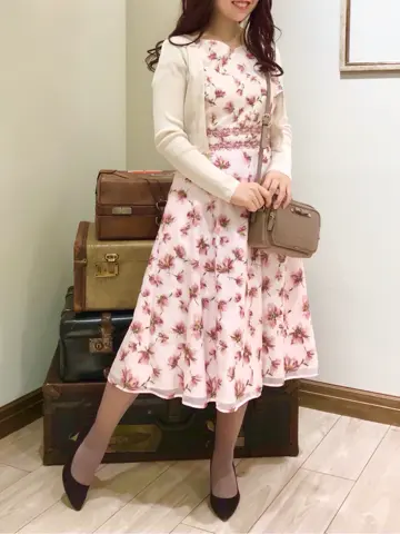 TOCCA スタッフT コーディネート画像