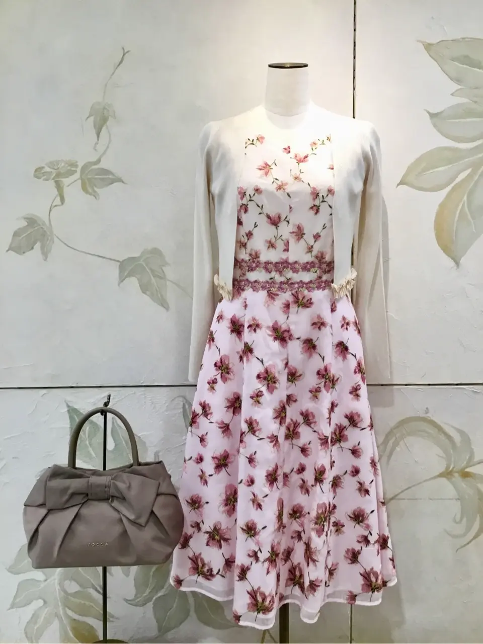  スタッフB コーディネート画像