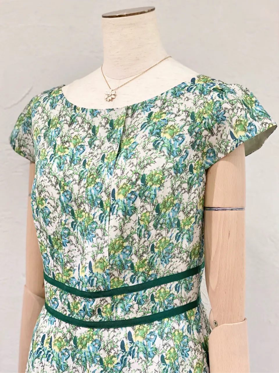 TOCCA スタッフ コーディネート画像