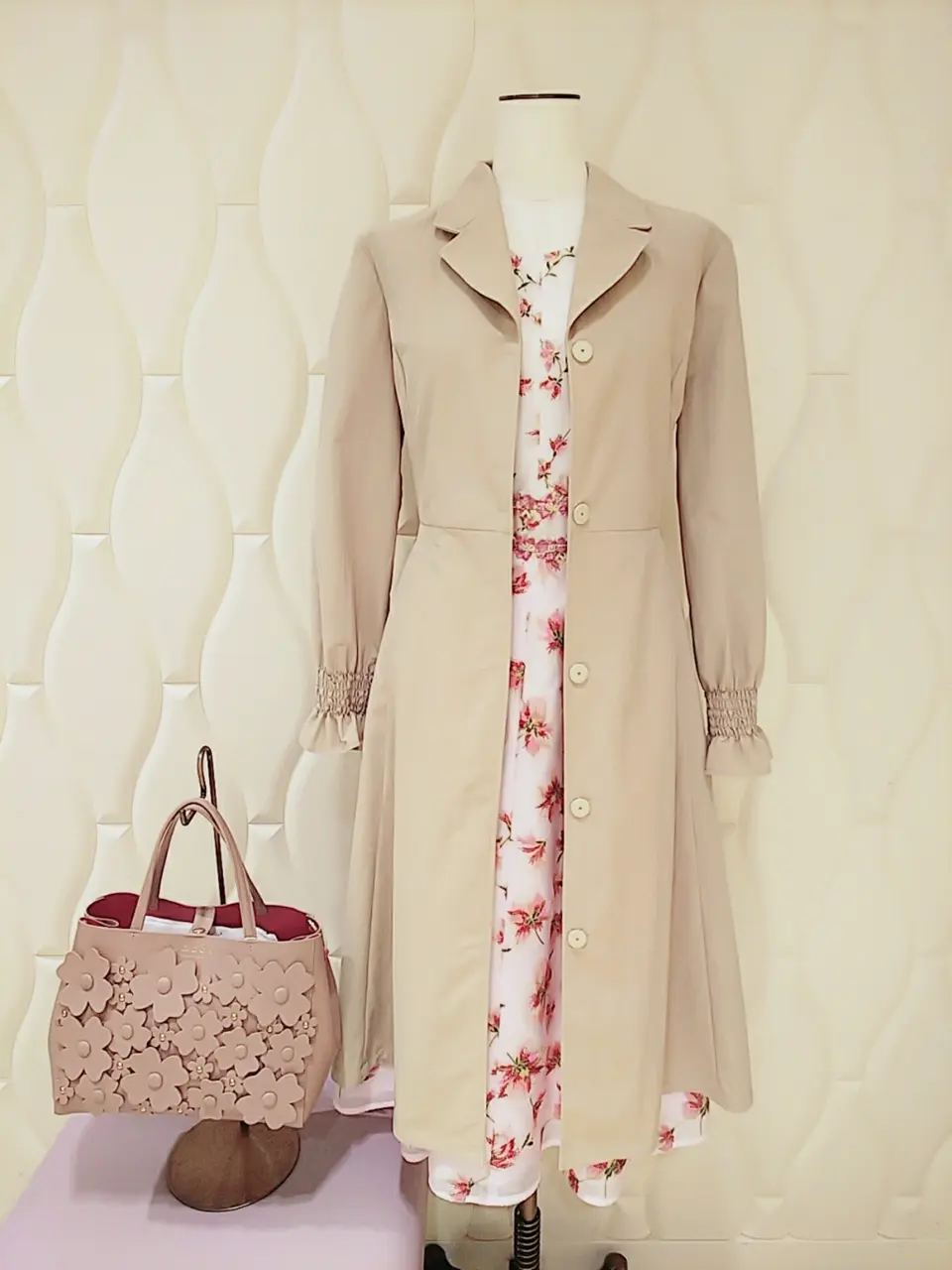  スタッフf コーディネート画像