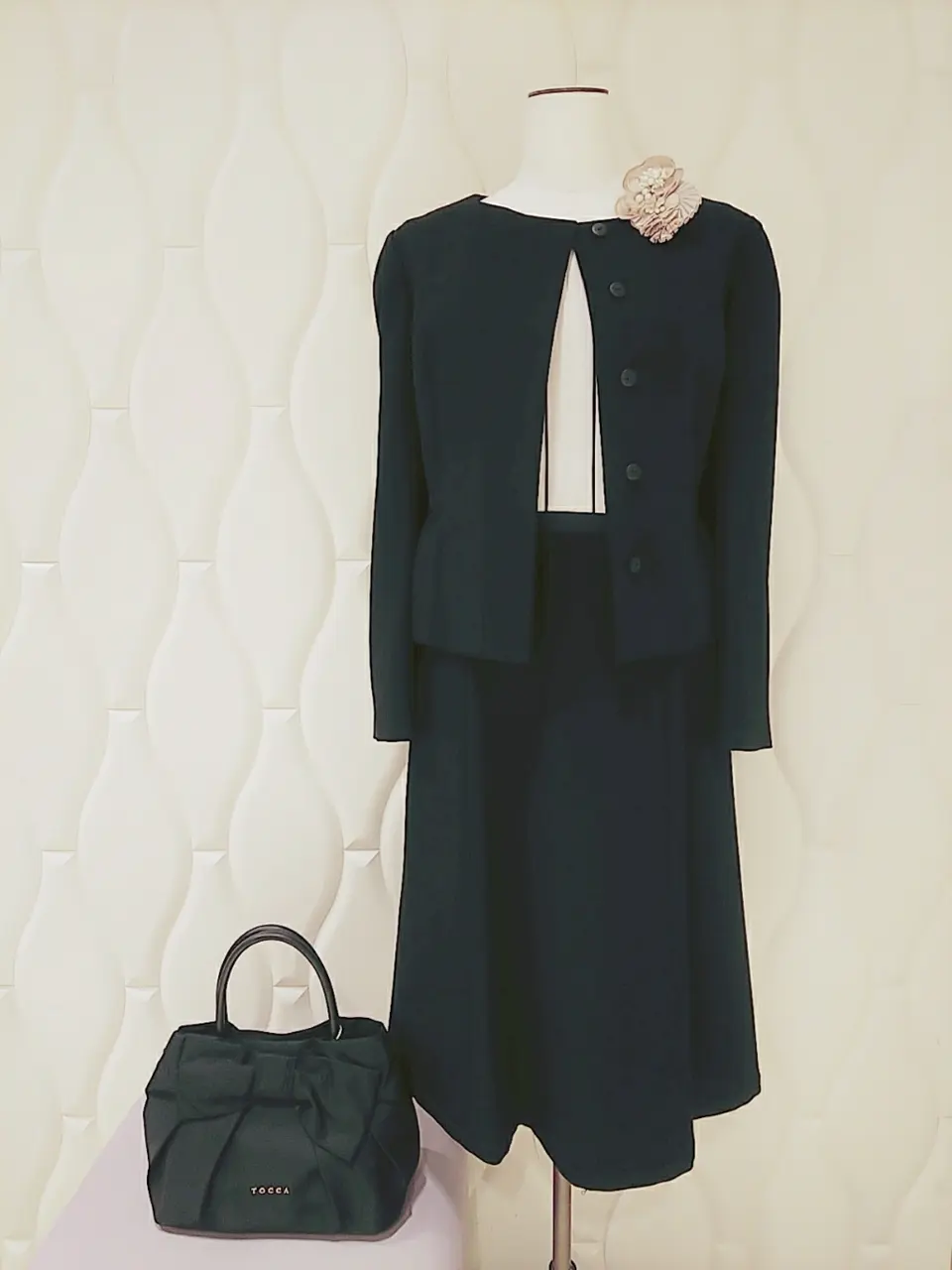  スタッフf コーディネート画像