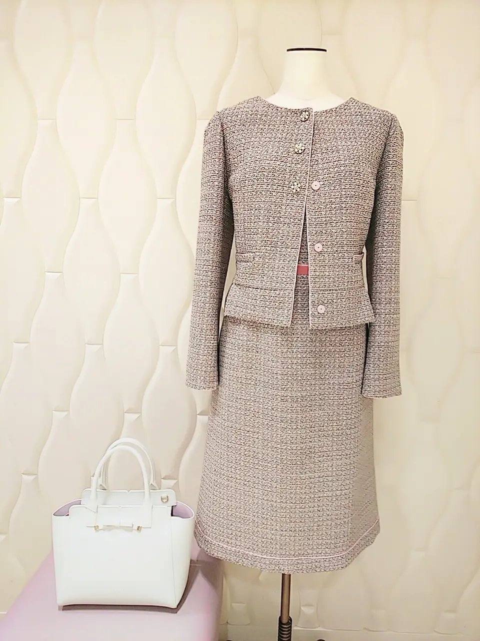  スタッフf コーディネート画像