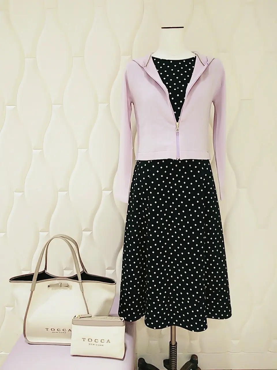  スタッフf コーディネート画像