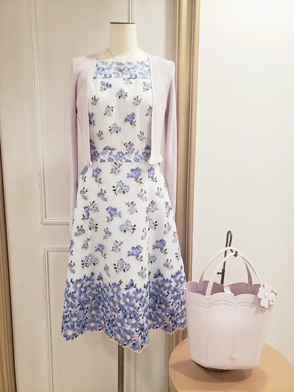  スタッフＳ コーディネート画像