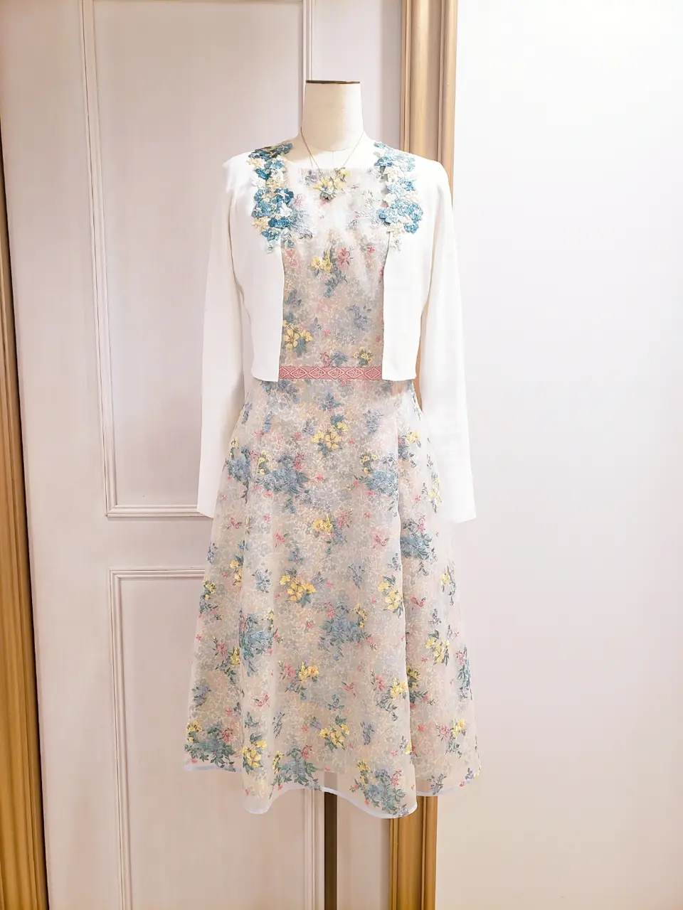  スタッフＳ コーディネート画像