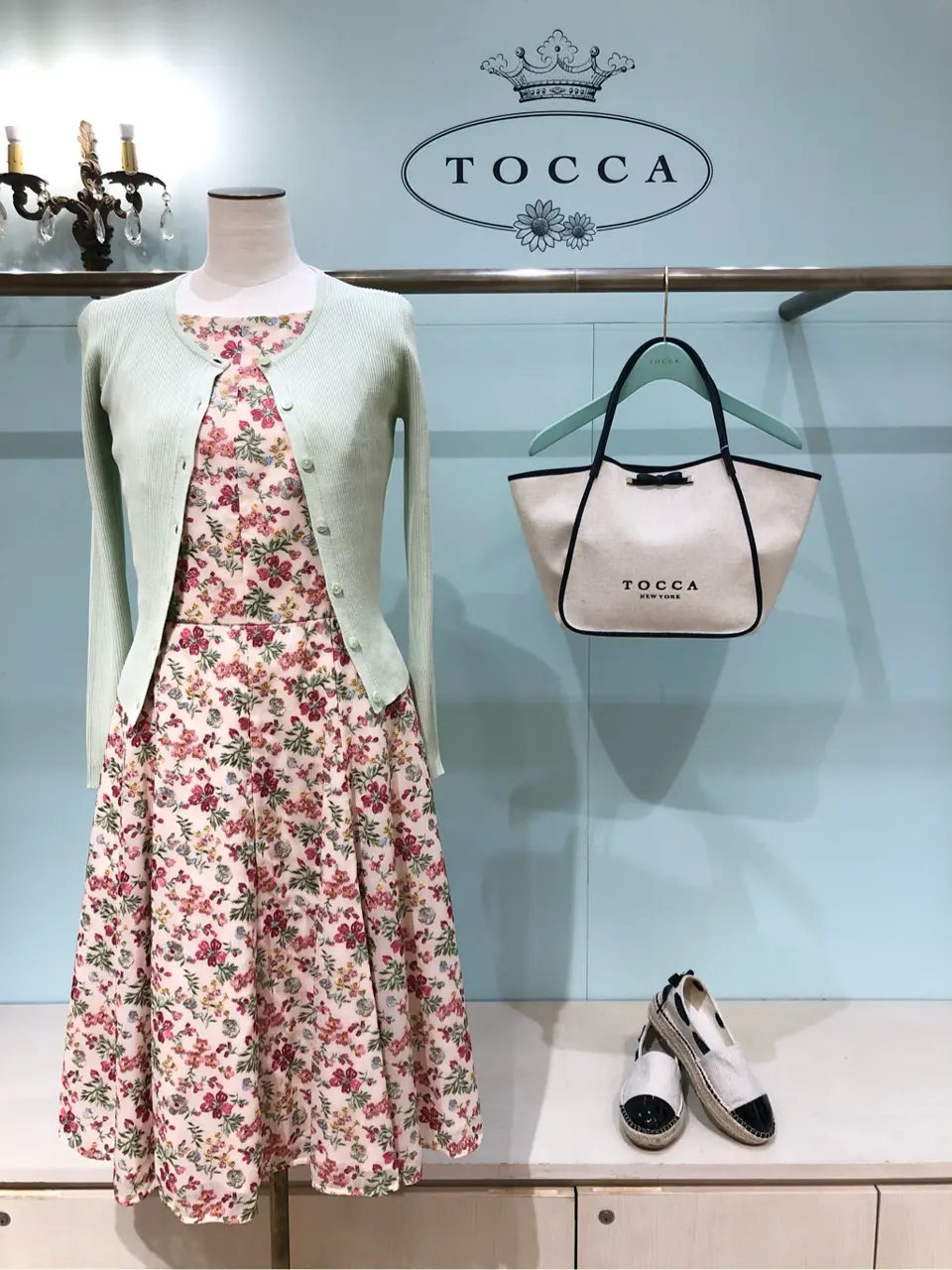  スタッフ コーディネート画像