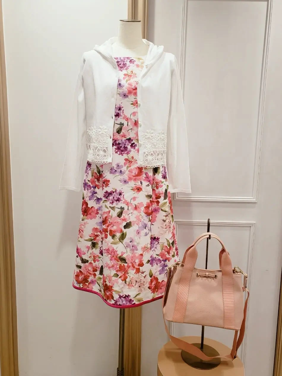  スタッフＳ コーディネート画像