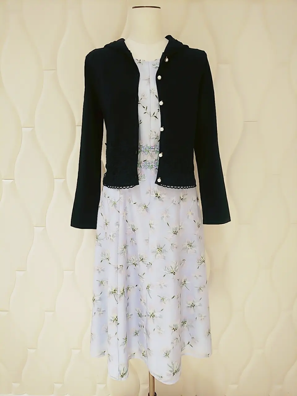  スタッフf コーディネート画像