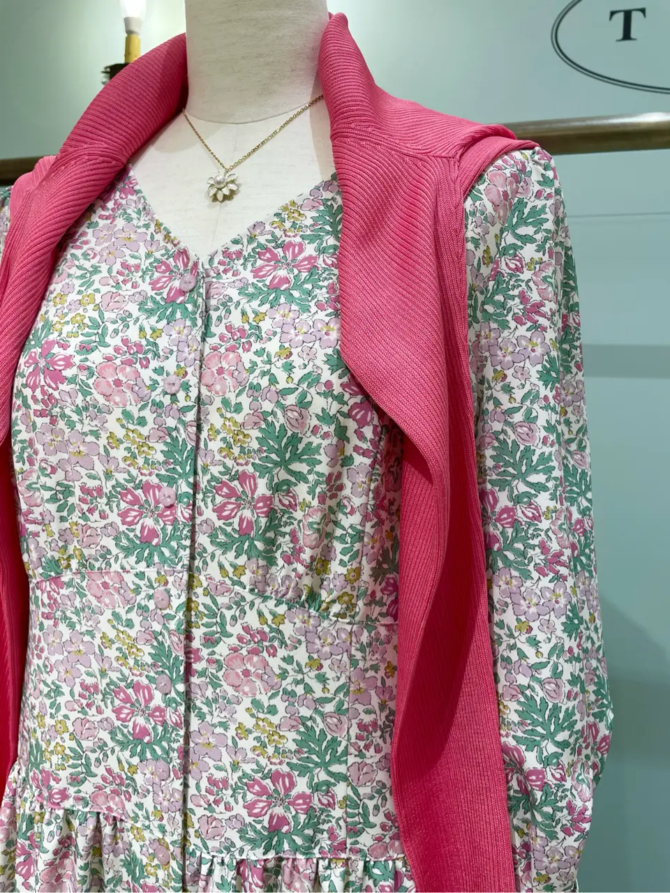 TOCCA スタッフ コーディネート画像