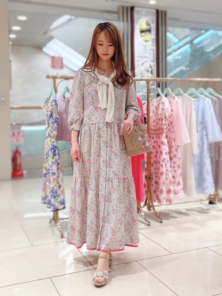  Y.N コーディネート画像