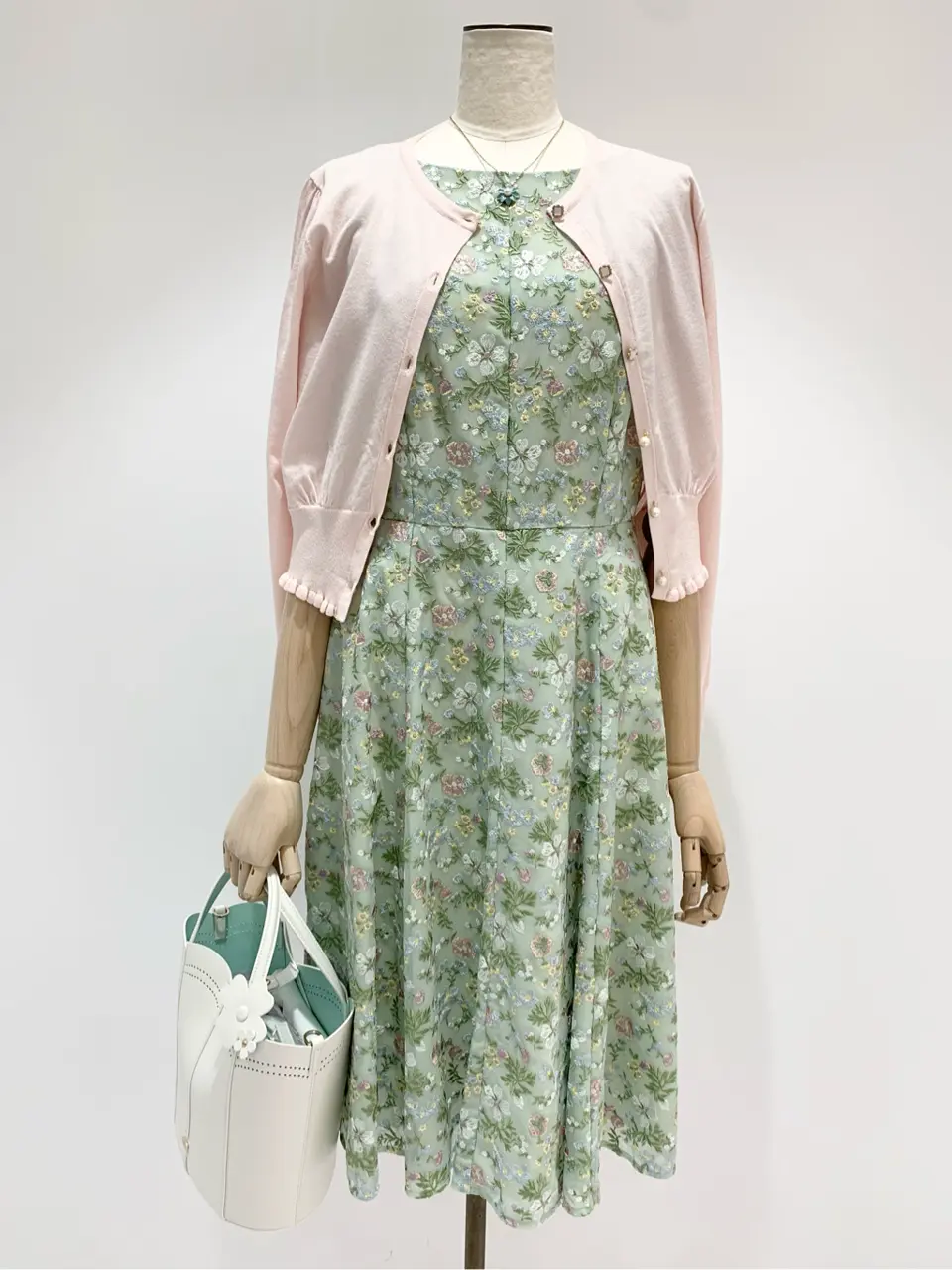 TOCCA 𝓕 コーディネート画像