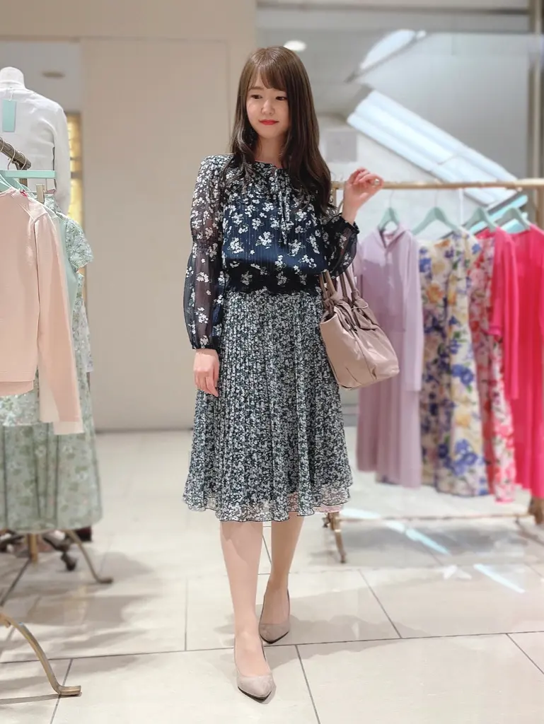  Y.N コーディネート画像