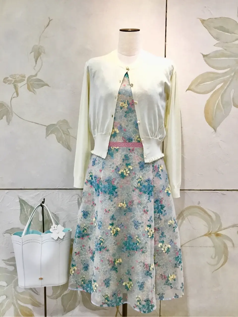  スタッフB コーディネート画像